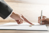 Divorce and Your Career: Expert Tips for a Strong Comeback (15 Must-Know Insights)